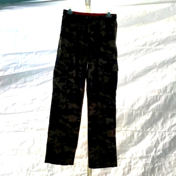 * Camp and campus pants size 30/32. (Box AB ) - Picture 1 of 3